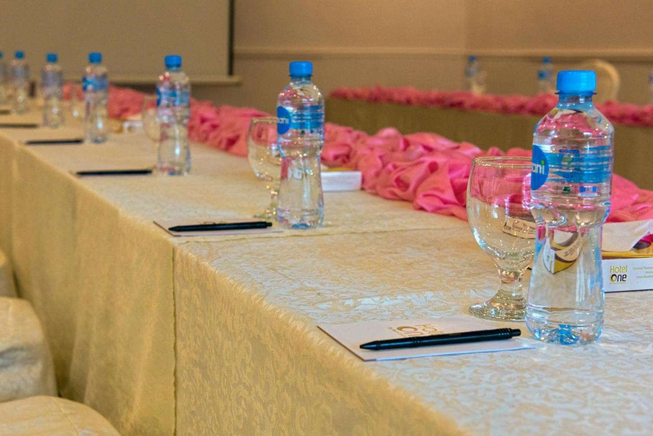 Hotel One Lalazar Multan Exterior photo